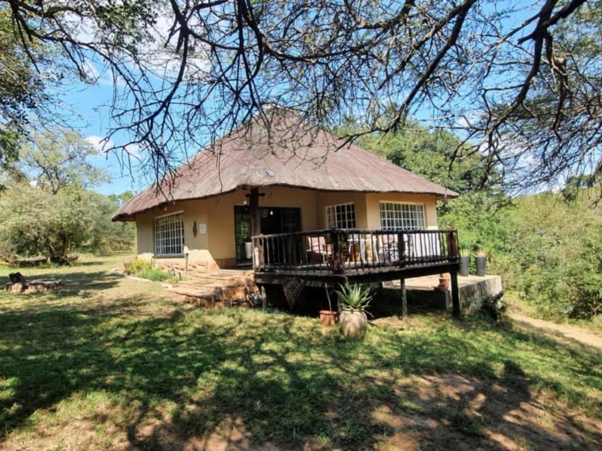 Kum Kula Lodge Amanda Esterno foto