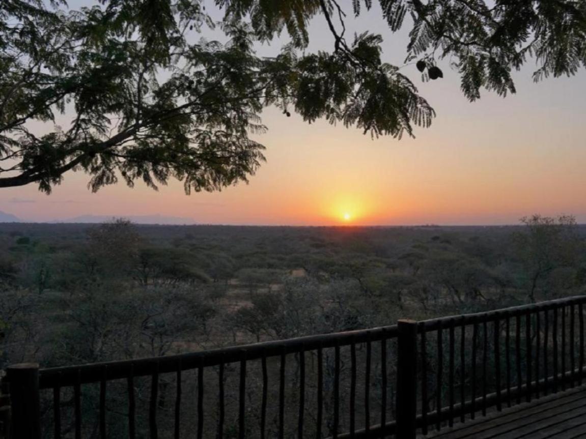 Kum Kula Lodge Amanda Esterno foto