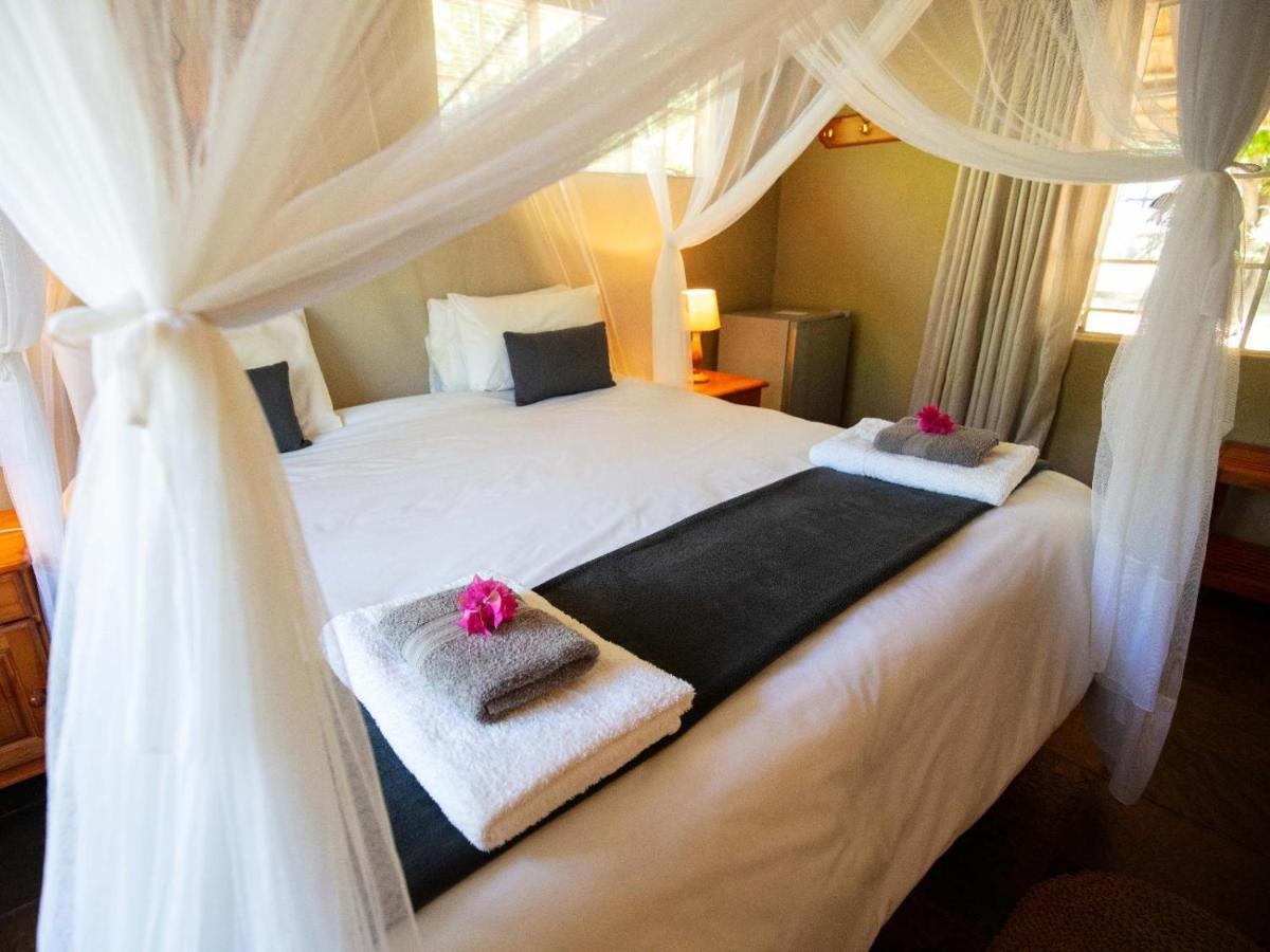 Kum Kula Lodge Amanda Esterno foto